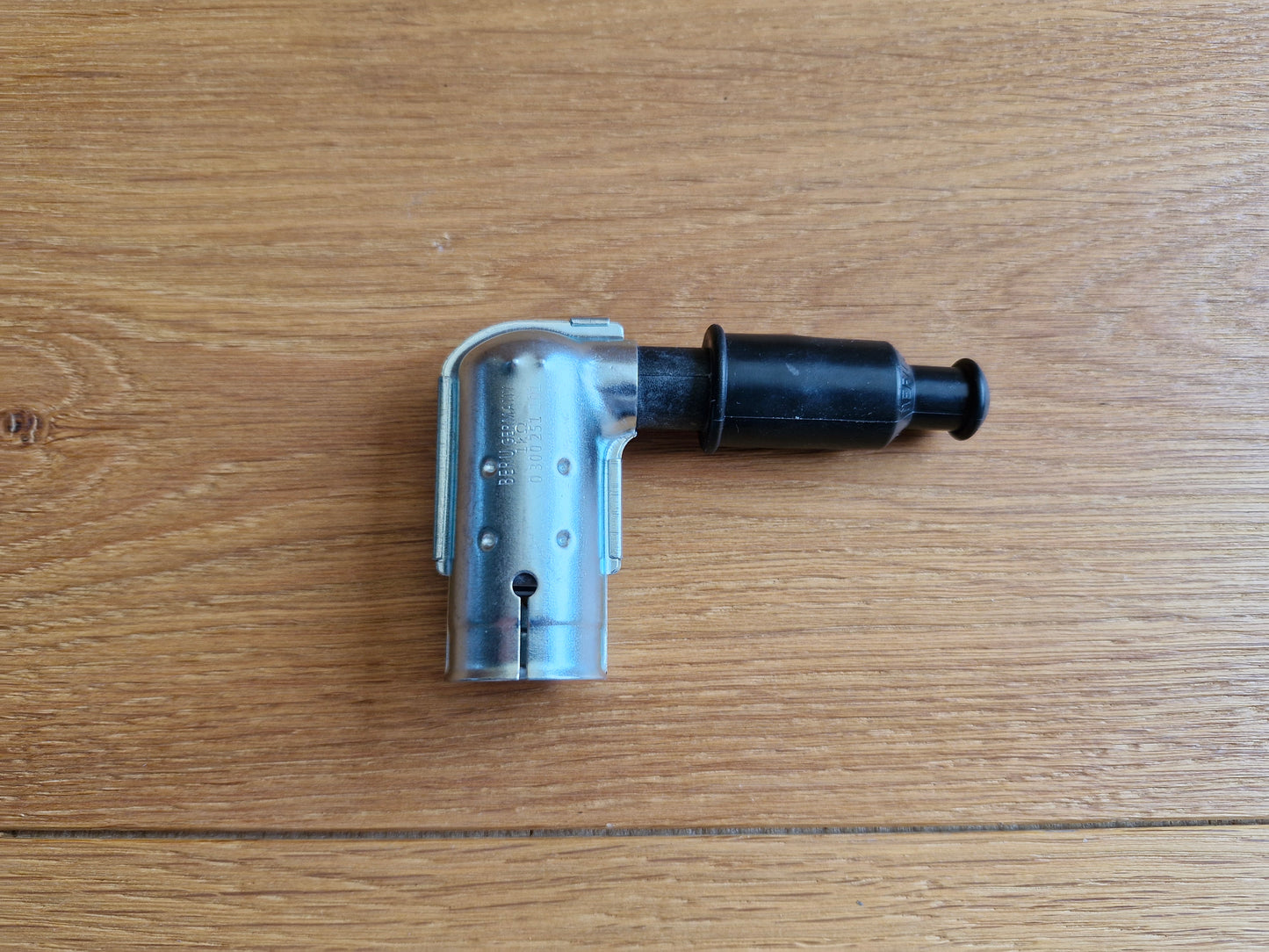 Spark plug connector BERU with rubber protection BMW R25 R26 R27 R50 R60 R69S R51 R67 R68 vintage car spare parts