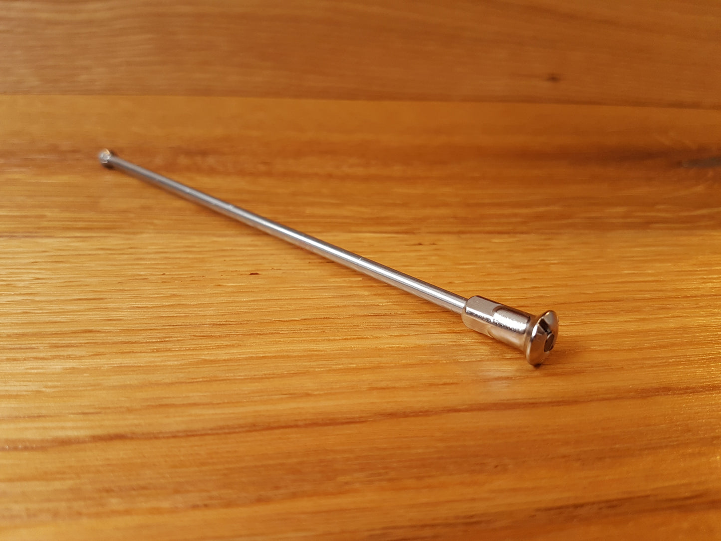 Speichen BMW R50/5, BMW R60/5, BMW R75/5 Edelstahl VA mit Nippel 6, 40 oder 80 Stück Oldtimer Ersatzteile