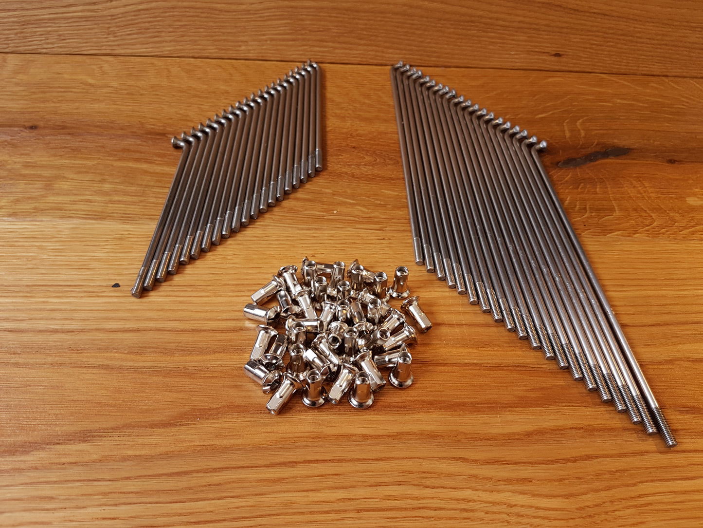 Speichen BMW R51/3 R67, R67/2 R67/3 R68 Halbnabe Edelstahl VA mit Nippel 6, 40 oder 80 Stück Oldtimer Ersatzteile