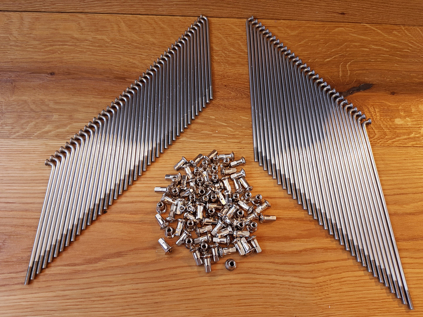 Speichen BMW R51/3 R67, R67/2 R67/3 R68 Halbnabe Edelstahl VA mit Nippel 6, 40 oder 80 Stück Oldtimer Ersatzteile
