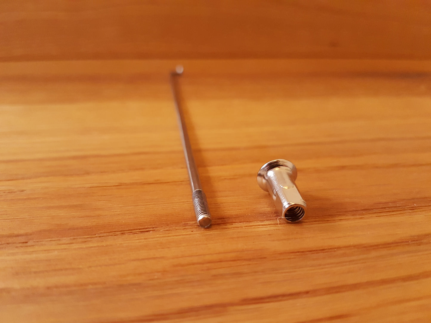 Speiche M3,5 x 221mm 95° Edelstahl VA mit Nippel gekröpft Motorrad Ersatzteile BMW DKW EXPRESS NSU ZÜNDAPP STEIB