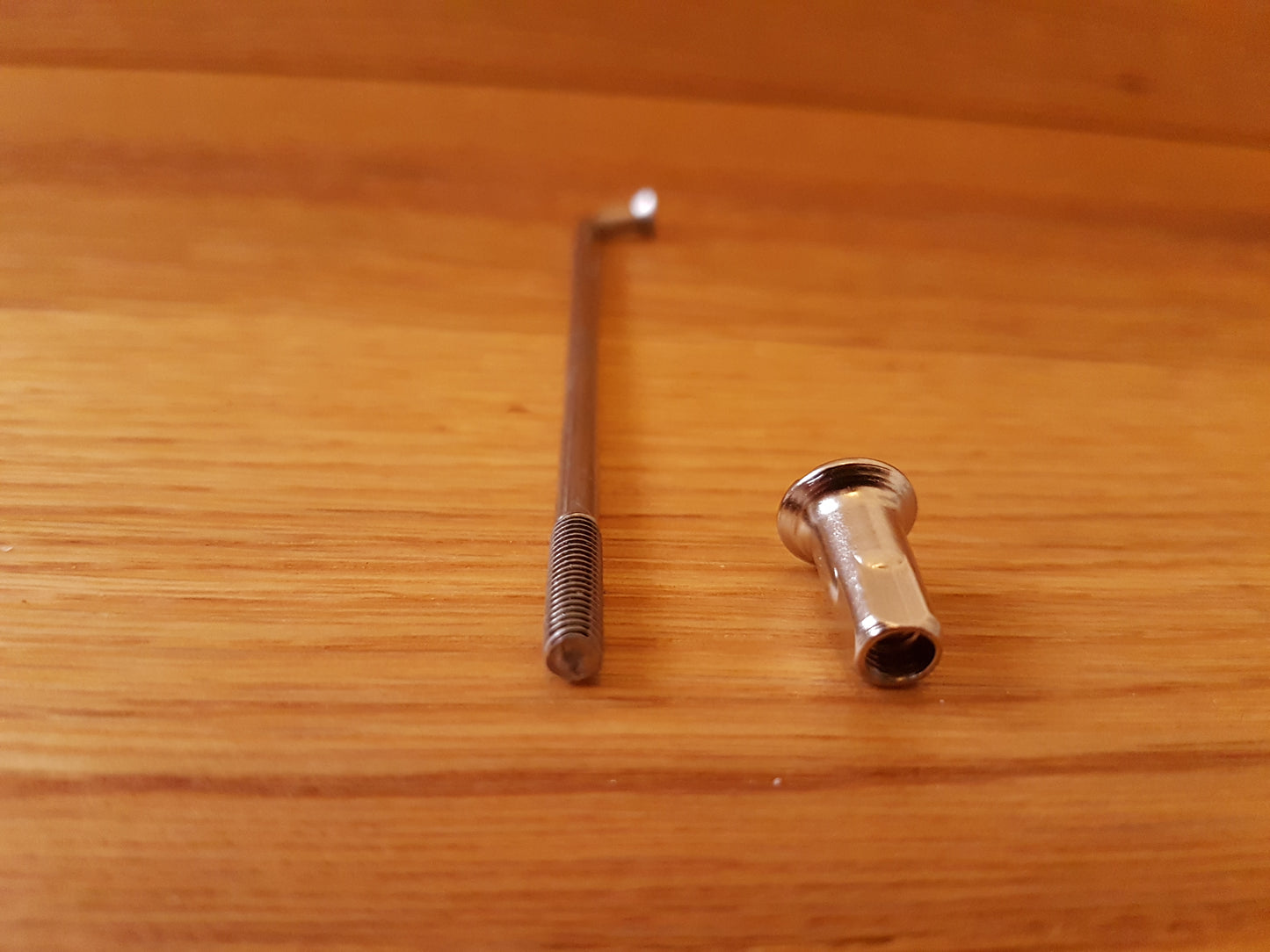 Speiche M4,5 x 107mm 95° Edelstahl VA mit Nippel gekröpft Motorrad Ersatzteile BMW DKW EXPRESS NSU ZÜNDAPP STEIB
