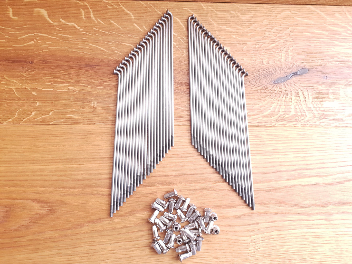 Speichen Triumph BSA TR6 Trophy / Tiger 1967 - 1970 Edelstahl VA mit Nippel 6, 40 oder 80 Stück Oldtimer Ersatzteile