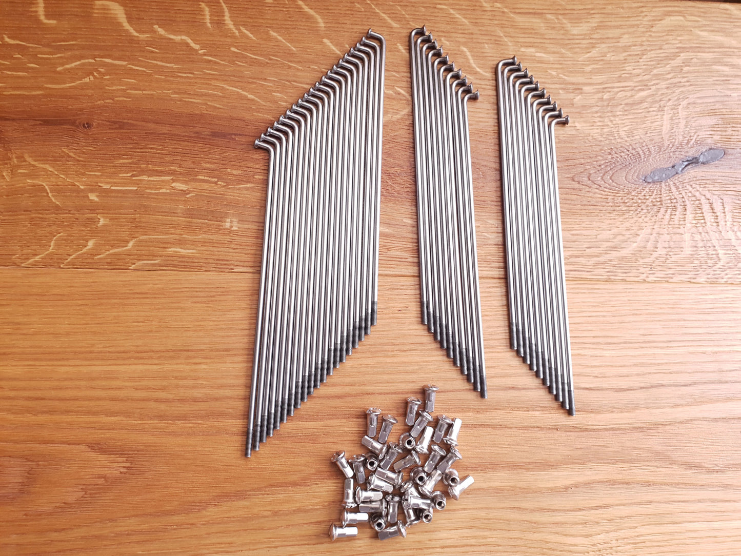 Speichen Triumph BSA Tiger 750 TR7RV 1978 - 1985 Edelstahl VA mit Nippel 6, 40 oder 80 Stück Oldtimer Ersatzteile
