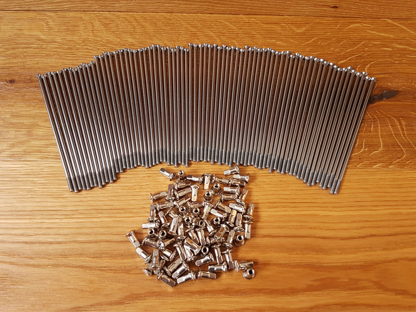 Speichen BMW R25/3, BMW R26, BMW R27 140 mm Edelstahl VA mit Nippel 6, 36 oder 72 Stück Oldtimer Ersatzteile