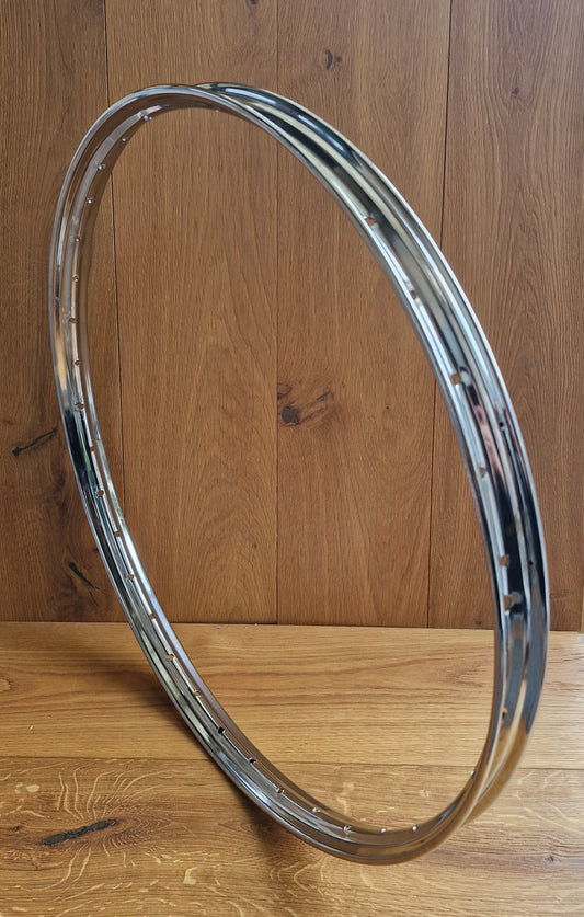 Chrome rim NSU Lux, Max half hub - 2.15 x 19" 36 hole perfect fit with safety notch